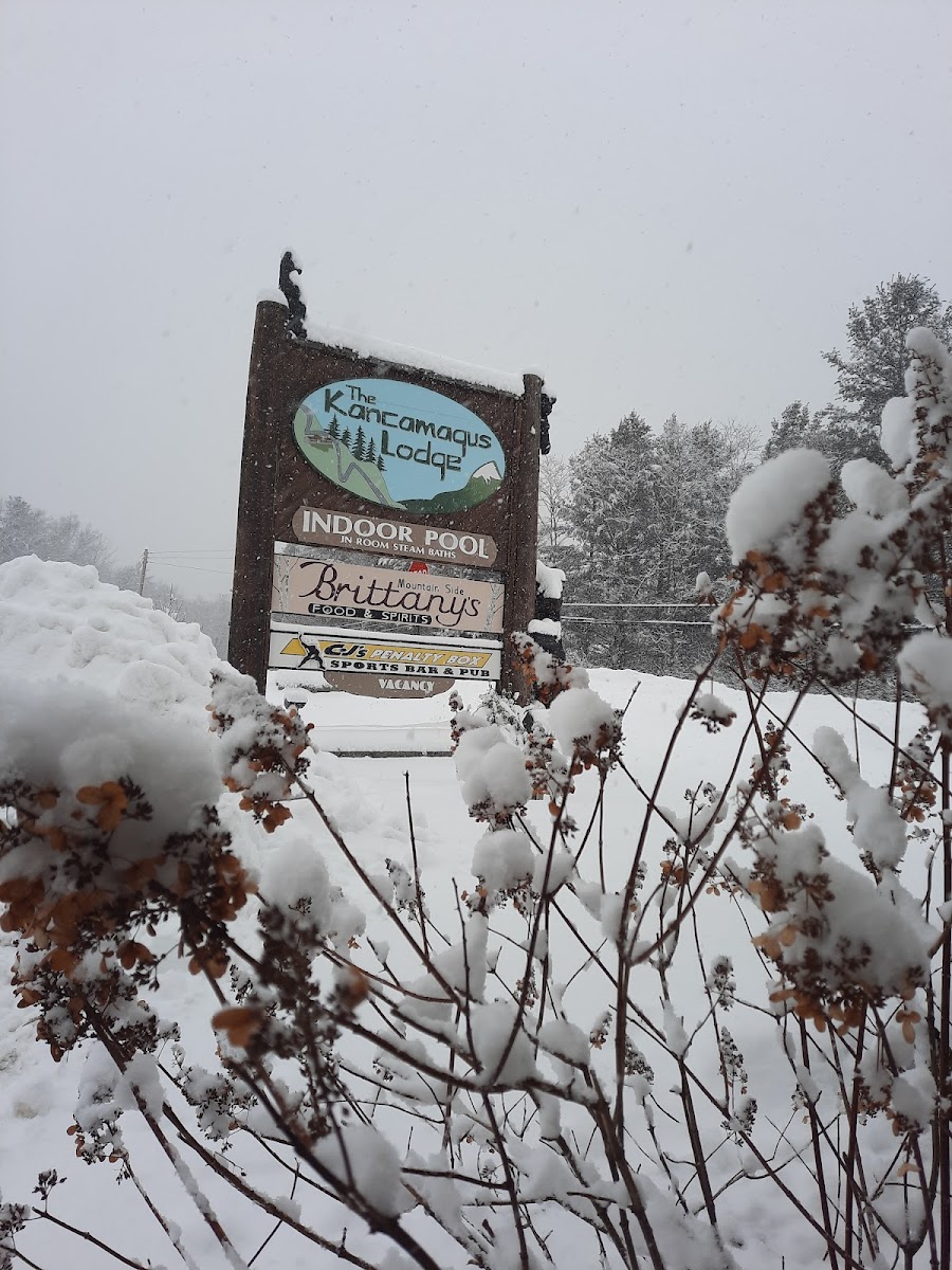 The Kancamagus Lodge photo 3