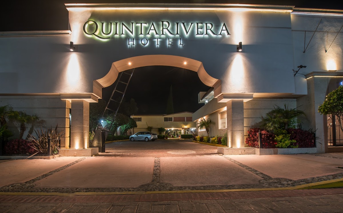 QUINTA RIVERA HOTEL
