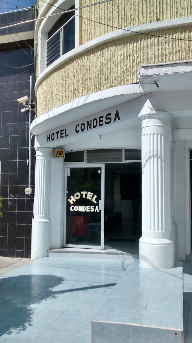 Hotel IX