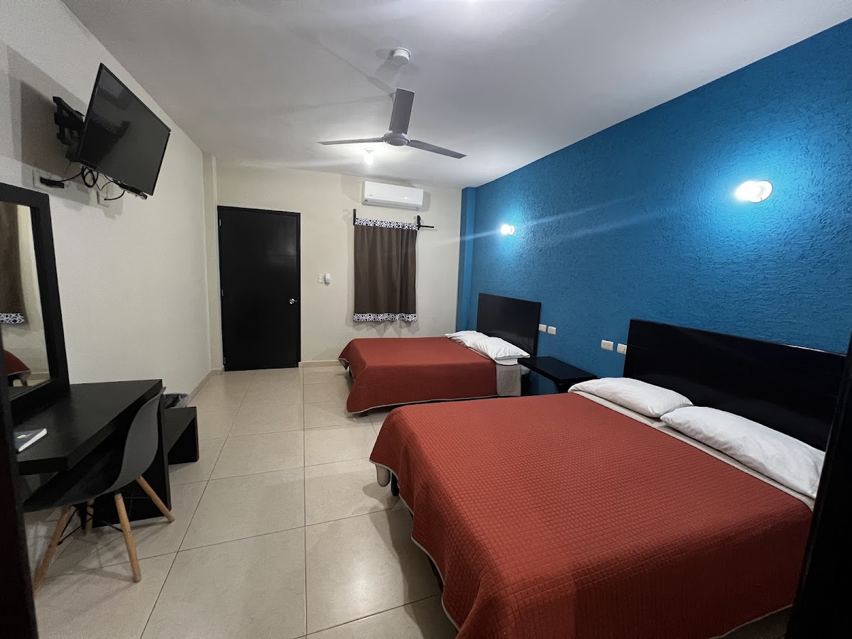 Hotel Popeye photo 2
