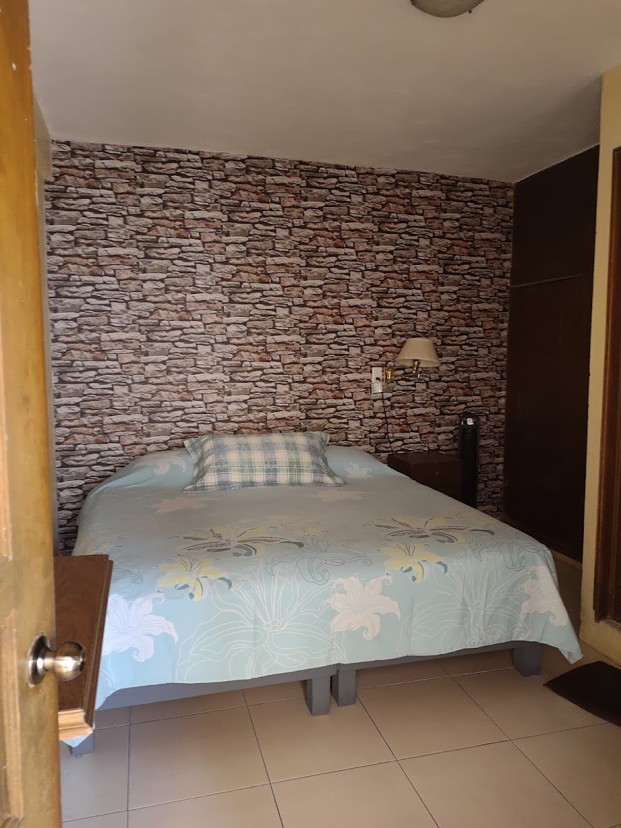 HOTEL ALDAMA