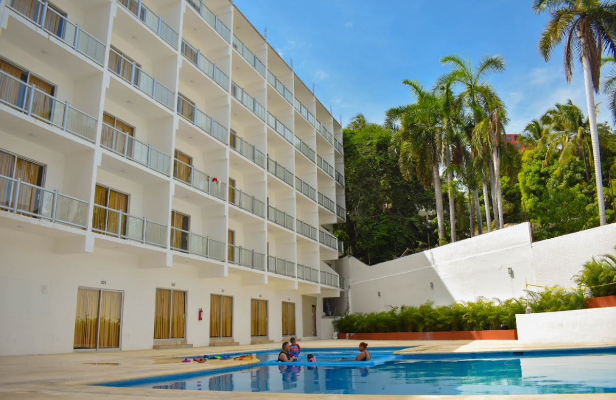 HOTEL RRU CONDESA