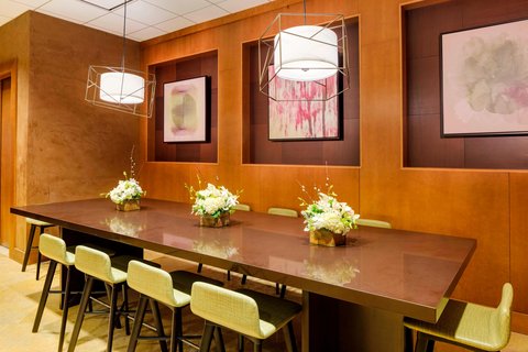 Courtyard by Marriott Boston Logan Airport photo 3