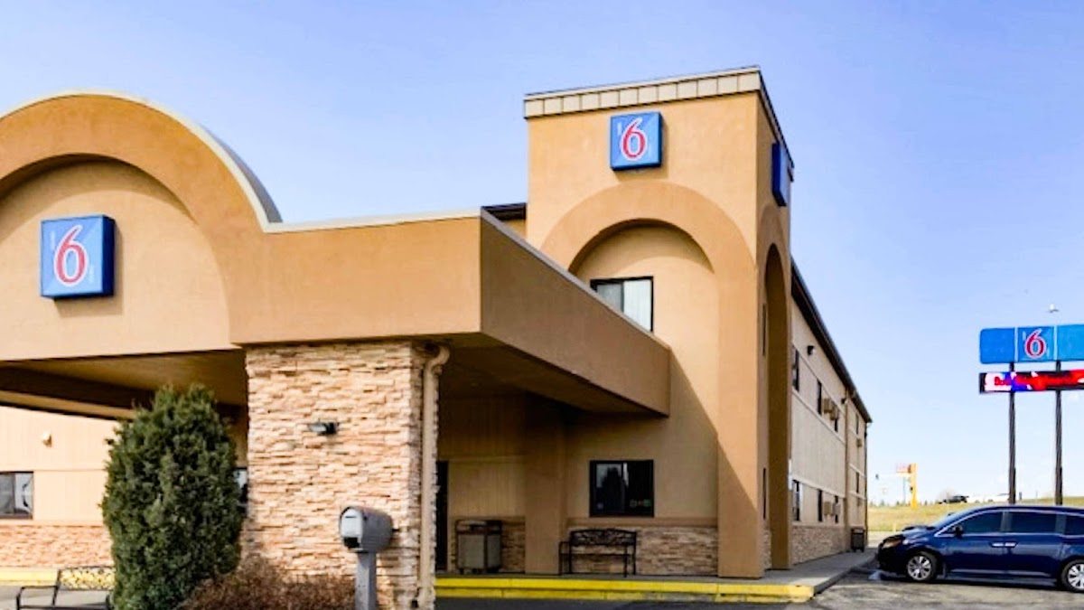 Studio 6 Minot, ND