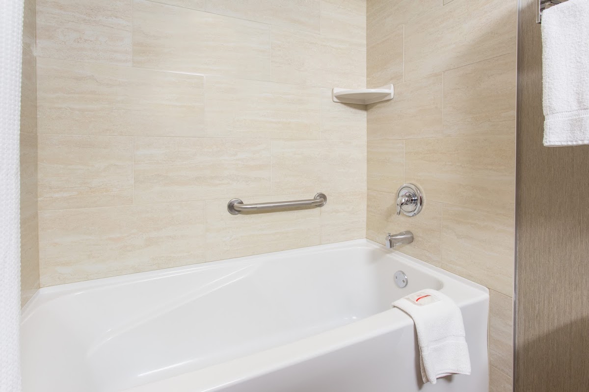 Canmore Inn & Suites photo 3