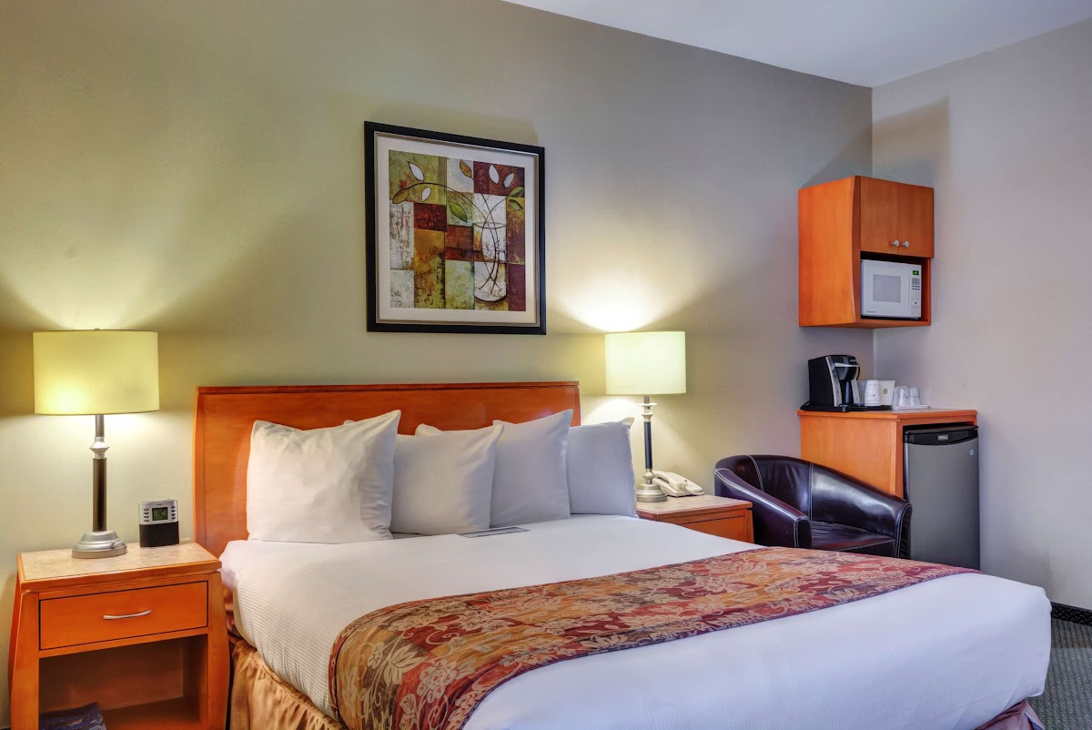 Best Western Peace Arch Inn photo 2