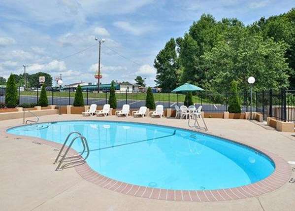 Quality Inn Asheboro South photo 3