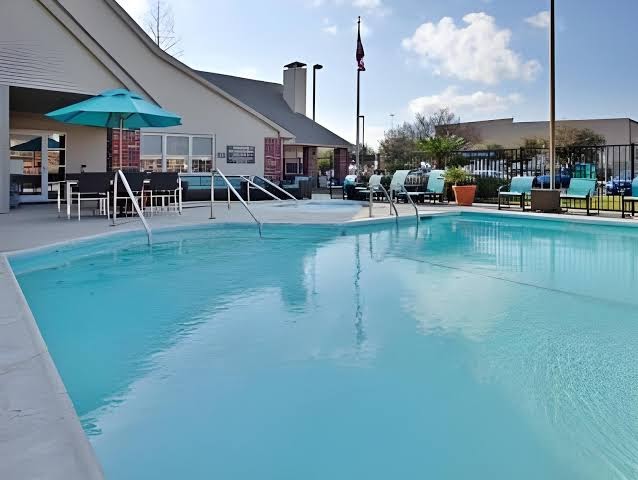 Residence Inn by Marriott Houston Sugar Land/Stafford photo 2