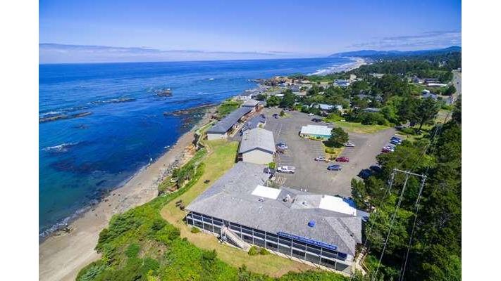 Clarion Inn Surfrider Resort