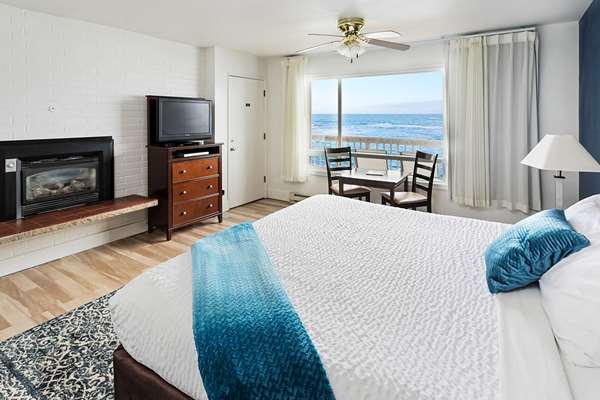 Clarion Inn Surfrider Resort photo 3