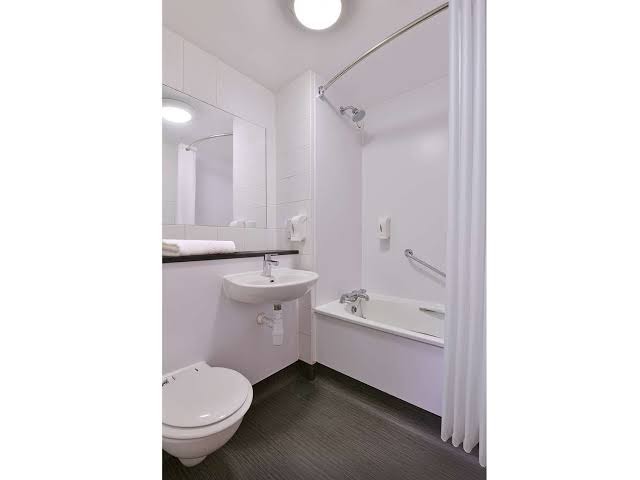 Travelodge Glasgow Braehead photo 3