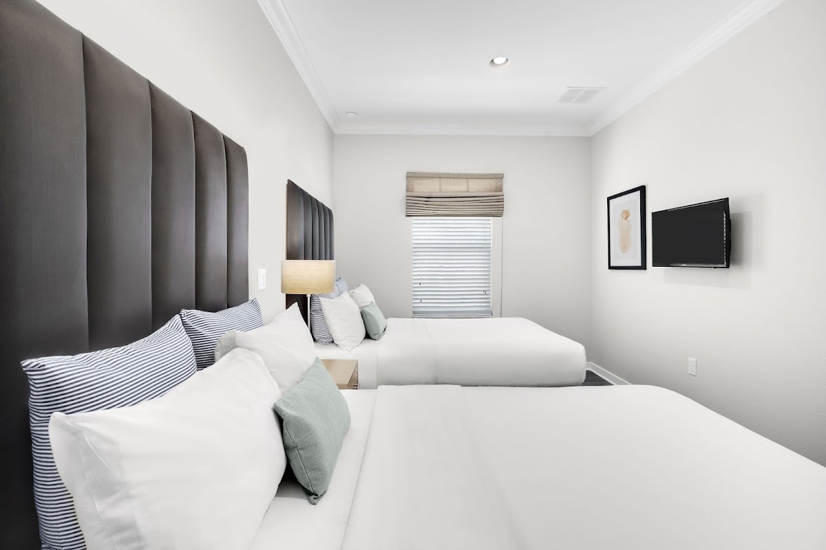 Regal Oaks Resort Vacation Townhomes by IDILIQ photo 2