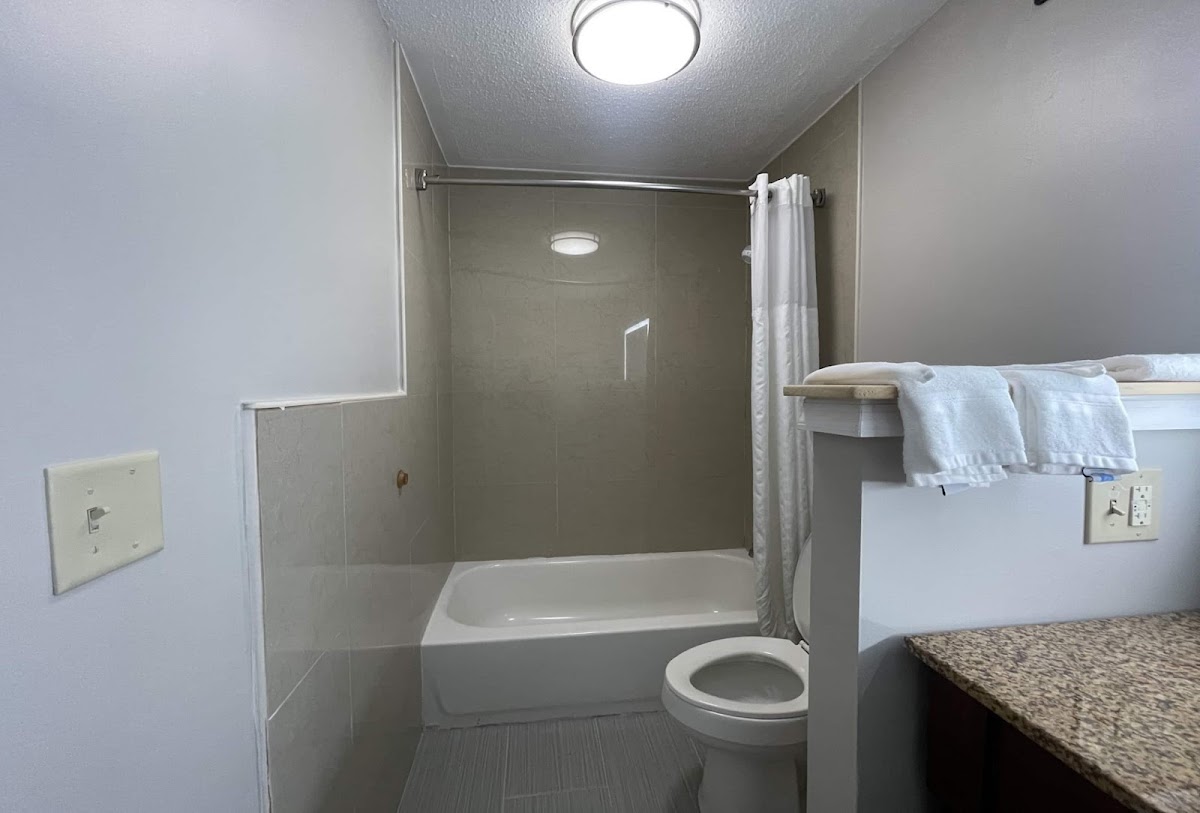 Days Inn & Suites by Wyndham York photo 3
