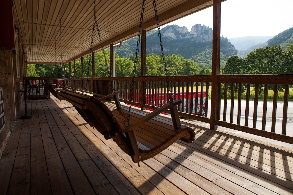 Yokum's Vacationland