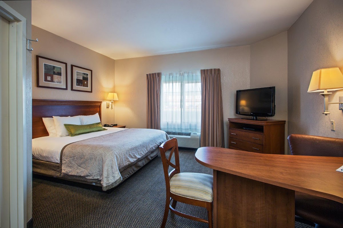 Candlewood Suites Windsor Locks Bradley Arpt by IHG photo 2