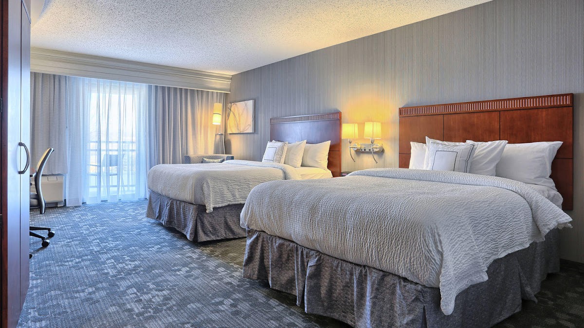 Courtyard by Marriott Harrisburg West/Mechanicsburg photo 2