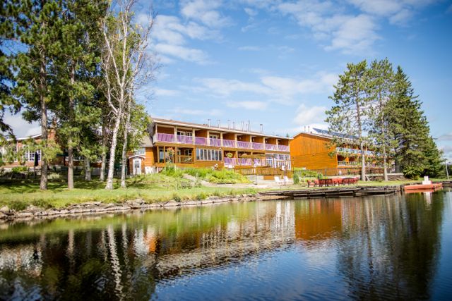 Couples Resort