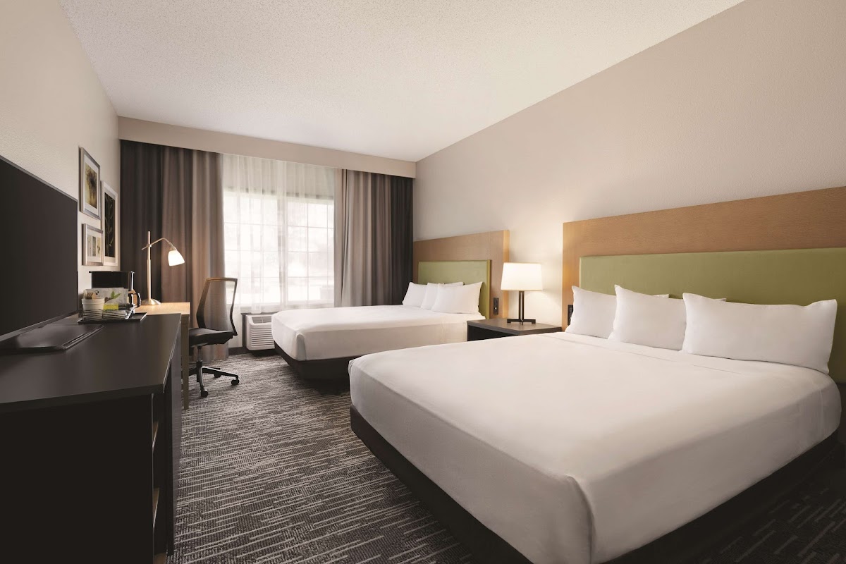 Country Inn & Suites by Radisson, Detroit Lakes, MN photo 2