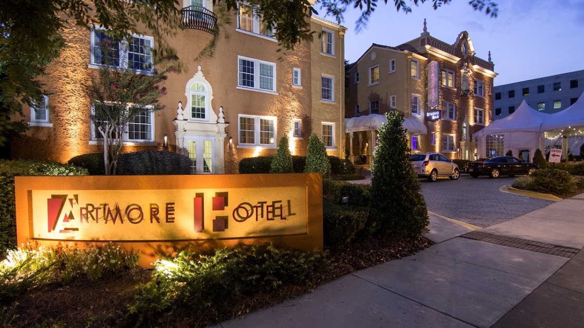 Artmore Hotel