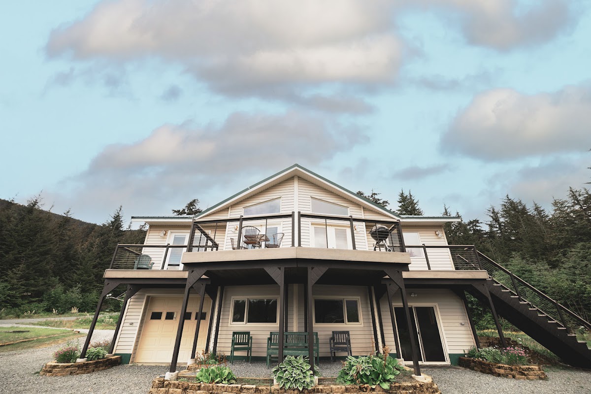 Lynn View Lodge, Cabins, & Rental Cars