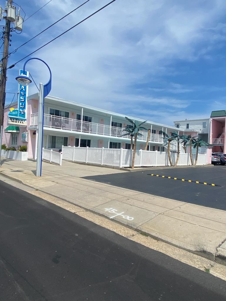 Sea-N-Sun Resort Motel
