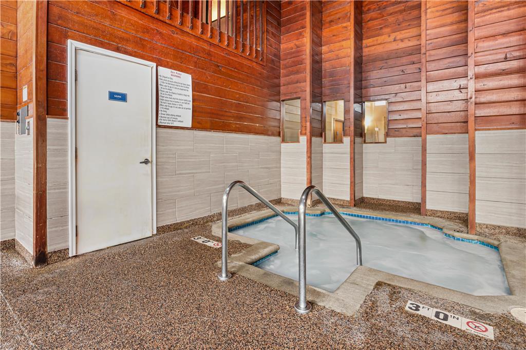 Best Western Ambassador Inn & Suites photo 3