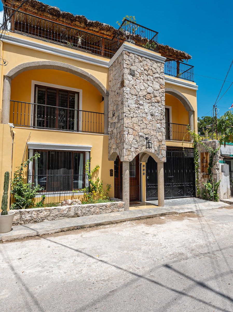 Casa Pakal Valladolid MX