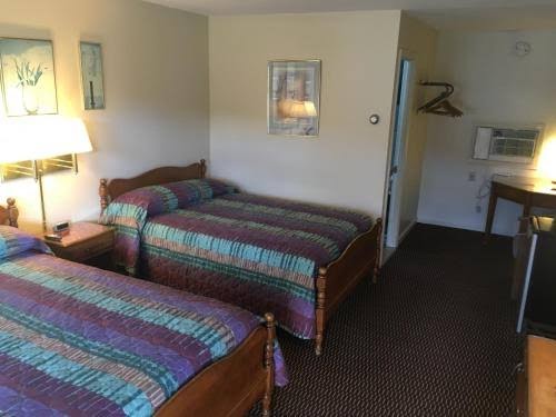 Catamount Motel photo 2