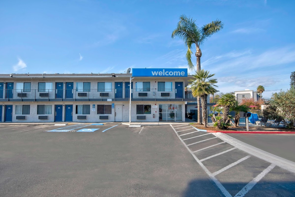 Motel 6 Tulare, CA
