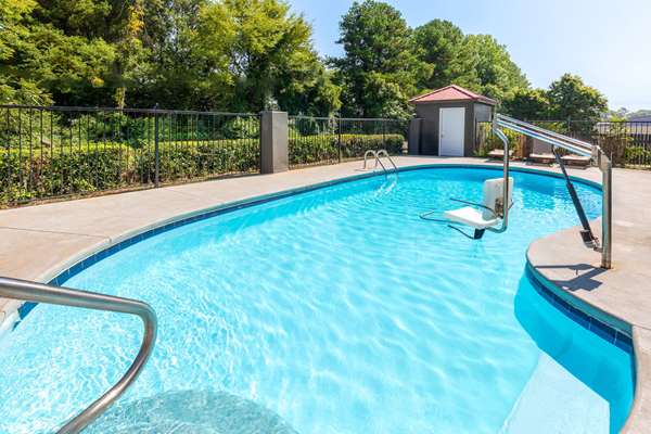 La Quinta Inn by Wyndham Decatur photo 3