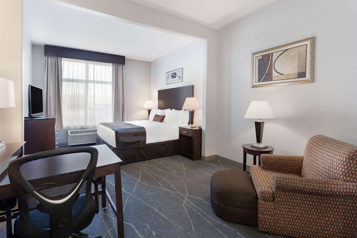 Wingate by Wyndham Tinley Park photo 2