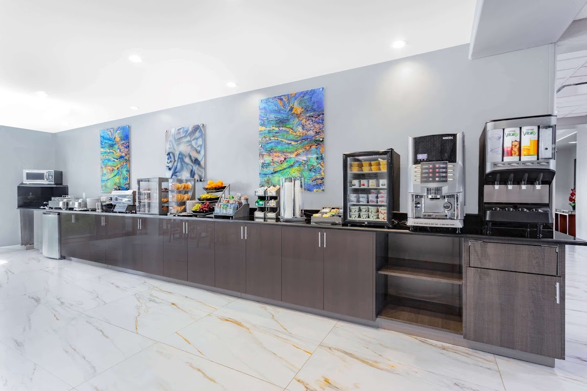 Wingate by Wyndham Tinley Park photo 3