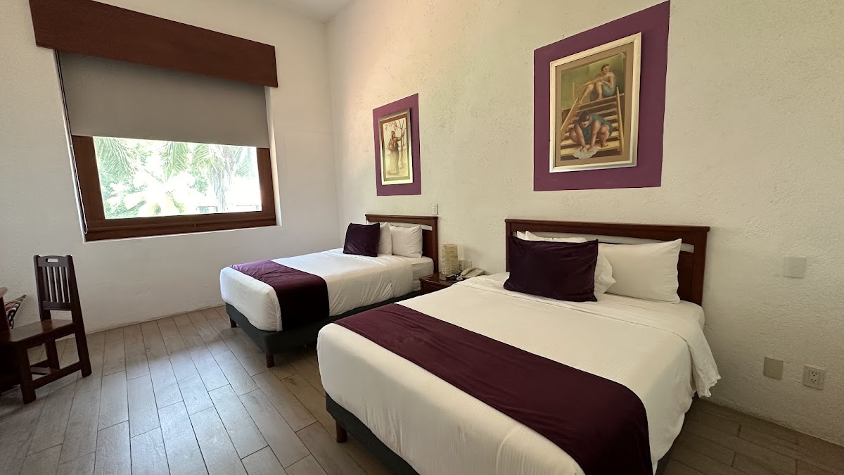 Radisson Hotel Cuernavaca photo 2