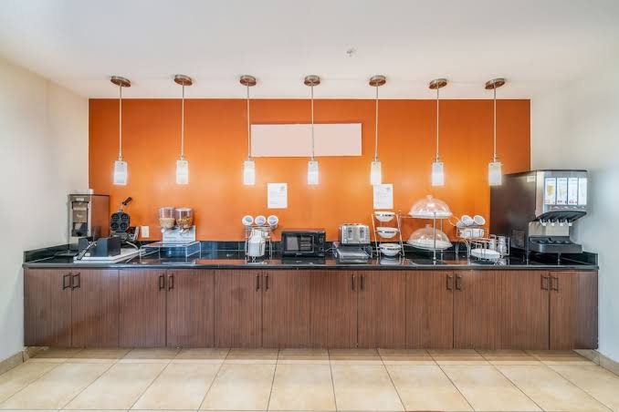 RestWell Inn & Suites Houston photo 3