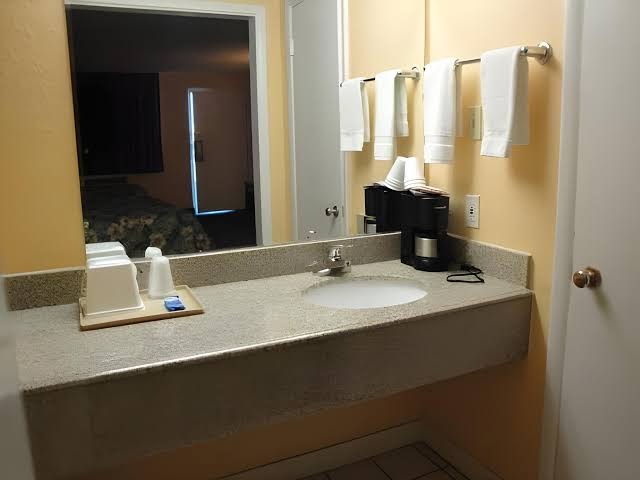 POTEAU INN photo 3