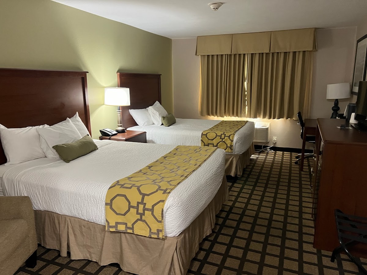 Baymont by Wyndham Oacoma photo 2