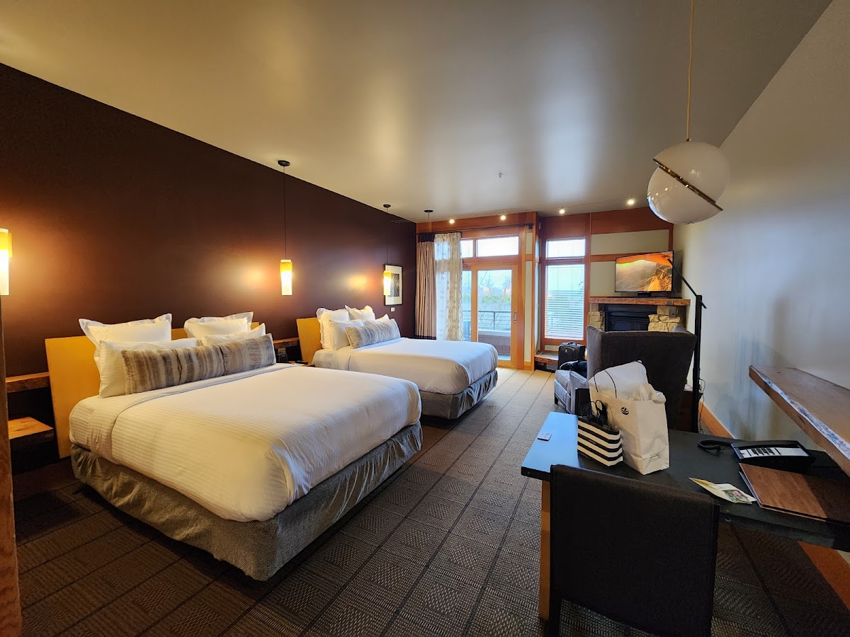 Willows Lodge photo 2