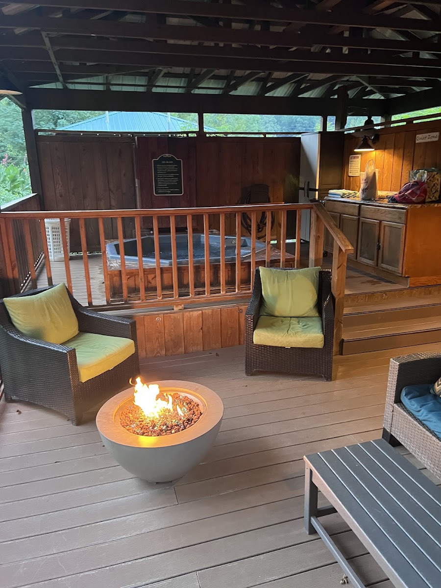 Hot Springs Resort And Spa photo 2
