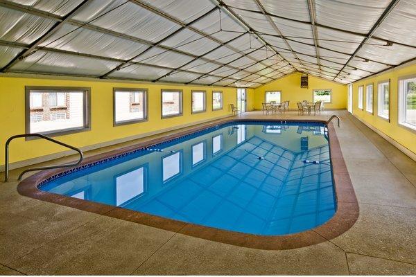 Americas Best Value Inn & Suites Hesston photo 3