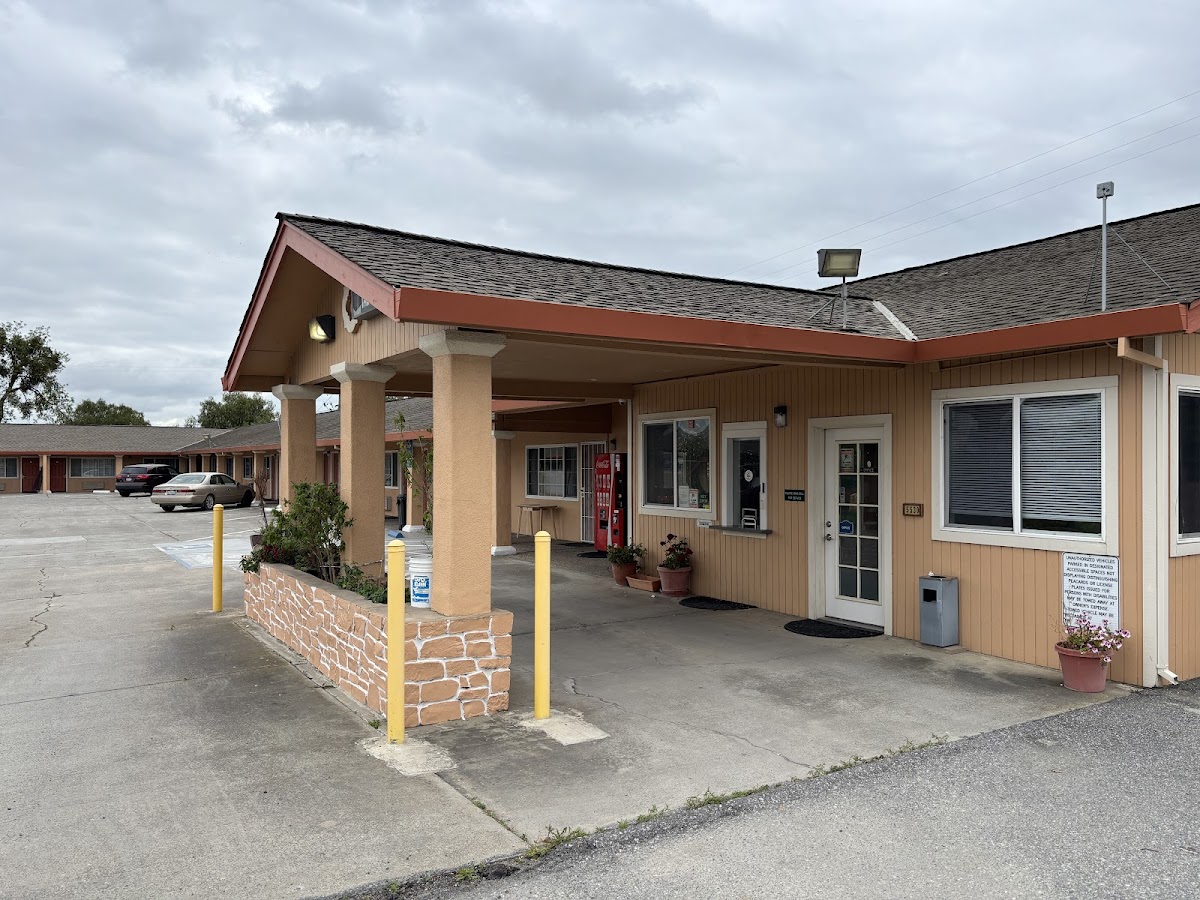 Travel Inn Gilroy photo 3