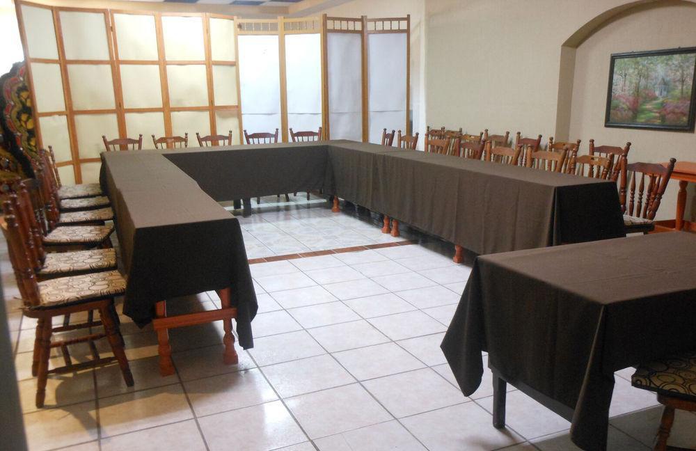 Hotel Gya Express photo 3