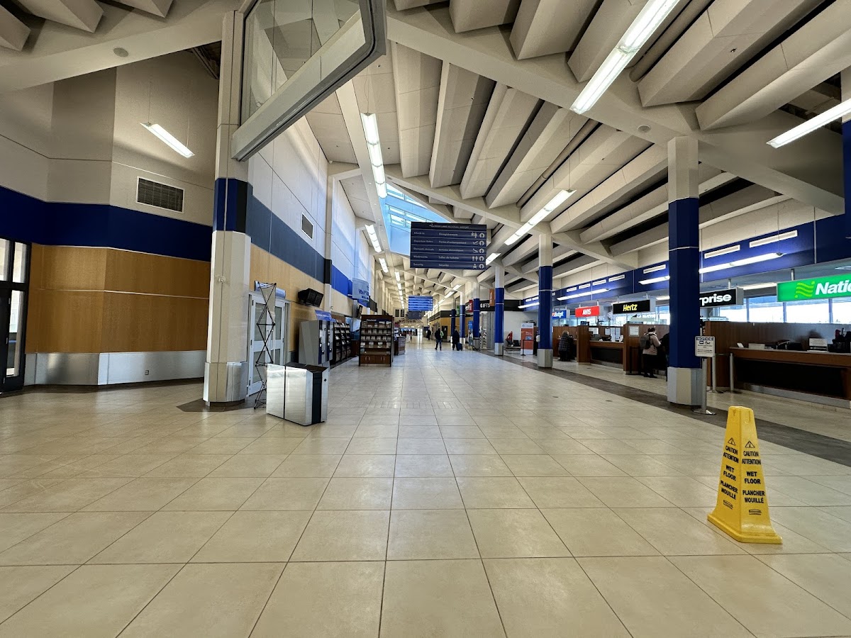 Deer Lake Regional Airport (YDF)