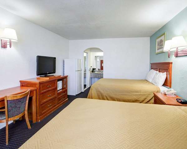 Econo Lodge Temple photo 2