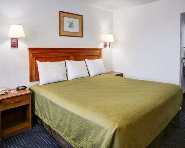 Econo Lodge Temple photo 3