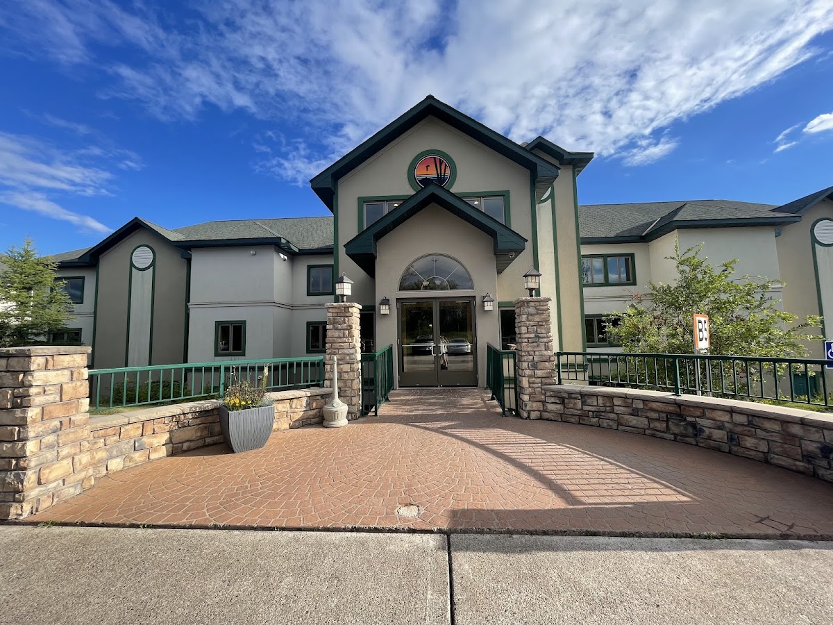 Superior Shores Burlington Bay