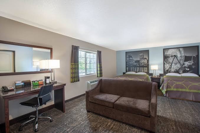 Gateway Inn & Suites photo 3