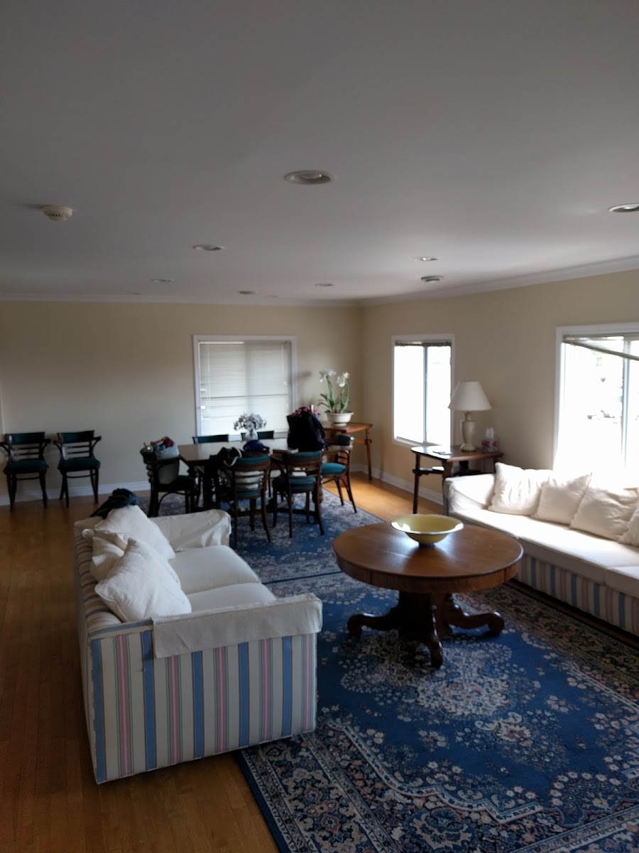 Port Stanley Beach Hotel photo 2
