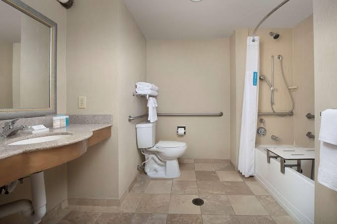 Hampton Inn Birmingham I-65/Lakeshore Drive photo 3