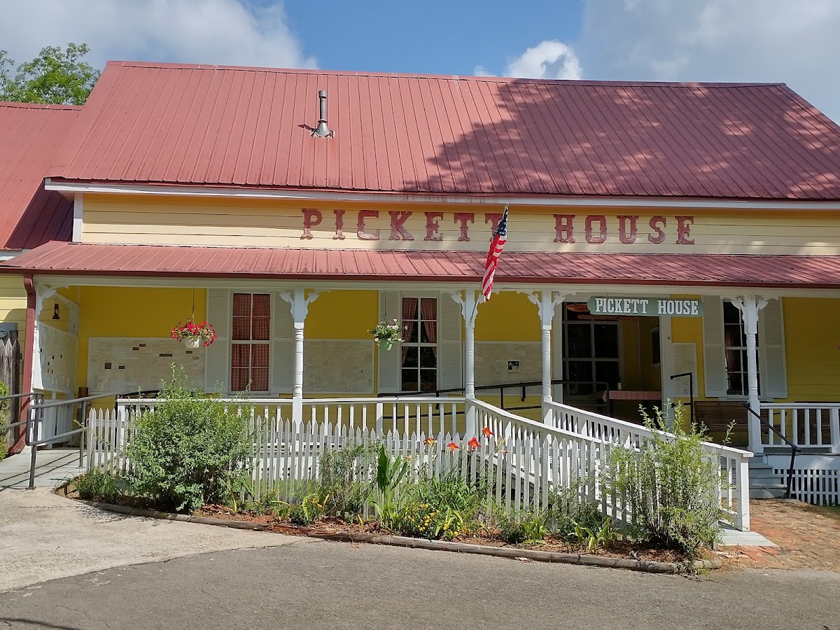 Heritage Village Museum