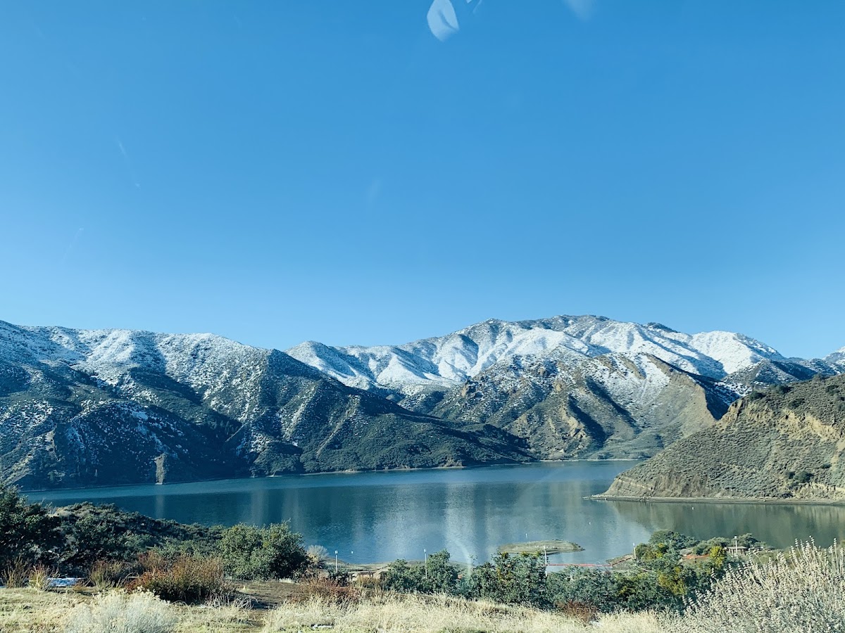 Pyramid Lake